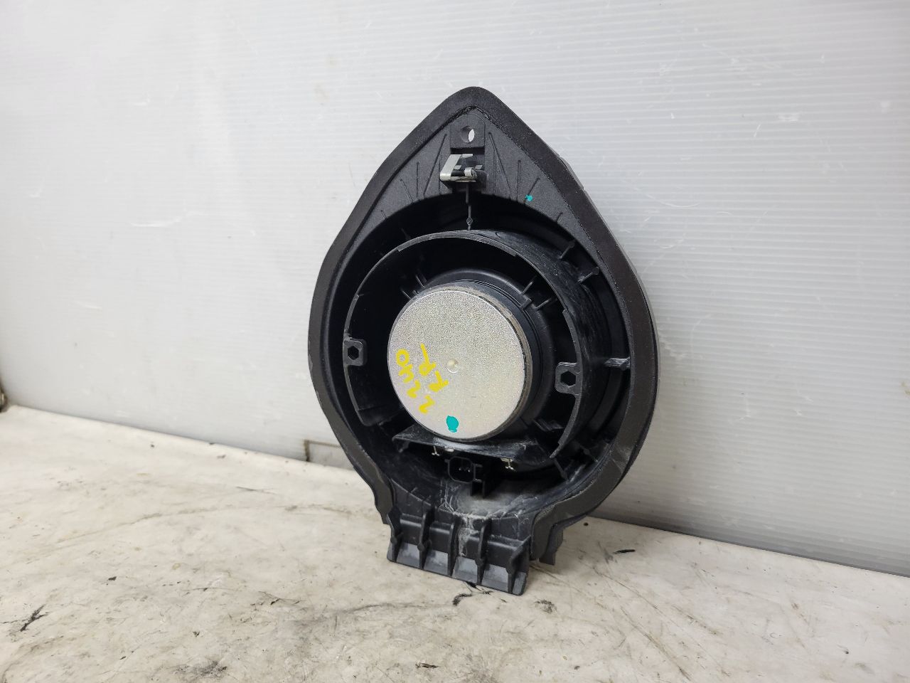 2022 SILVRDO15 REAR DOOR BOSE SPEAKER 86779189 32908 - image 10