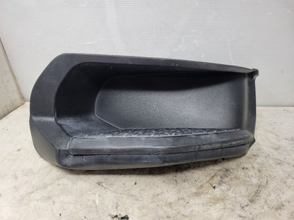 2022 SILVRDO15 LH BUMPER STEP INSERT & PAD OEM 32916 - image 1