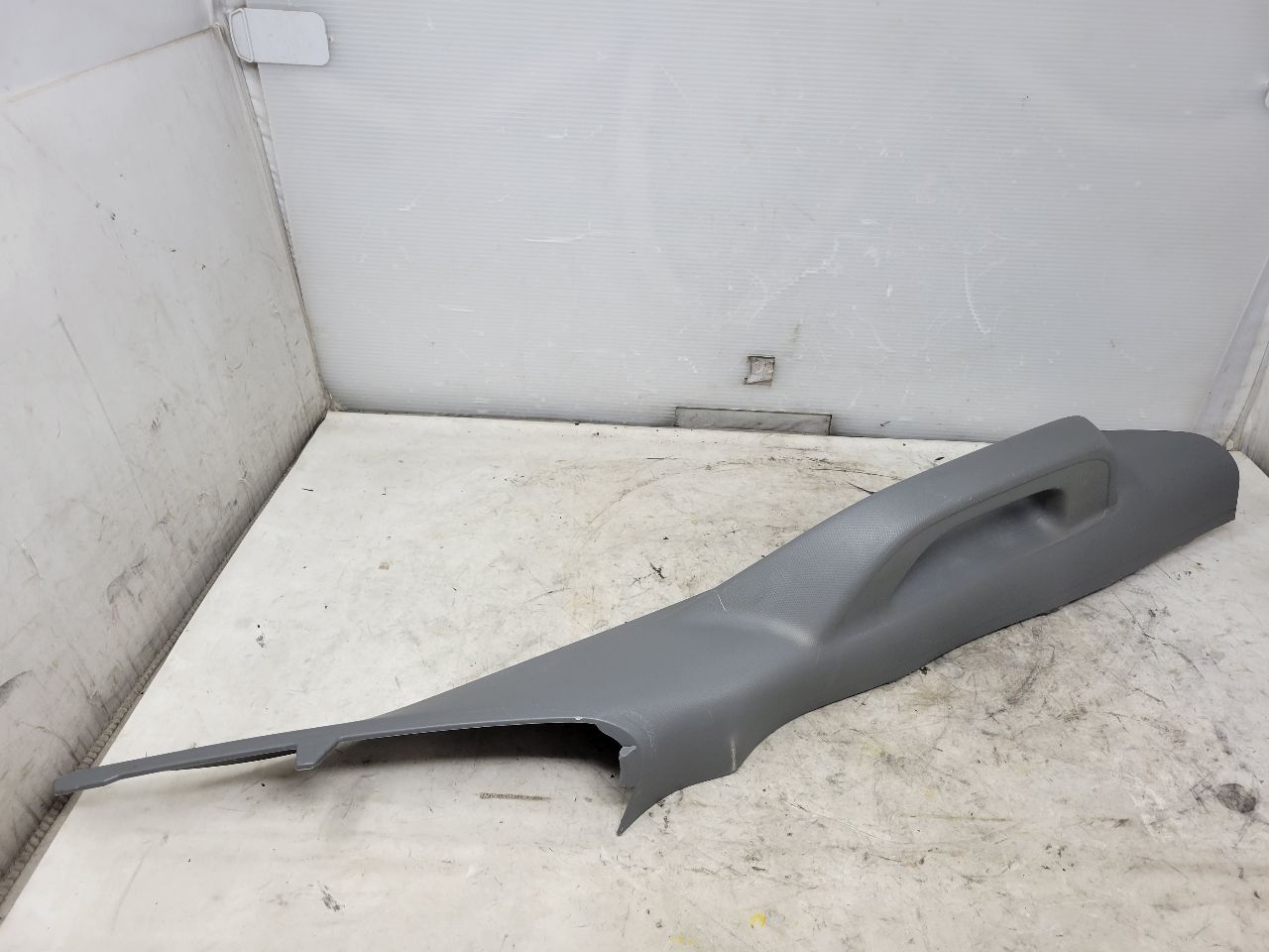 2022 SILVRDO15 INTERIOR A PILLAR TRIM PAIR ASH GREY 32922 - image 4