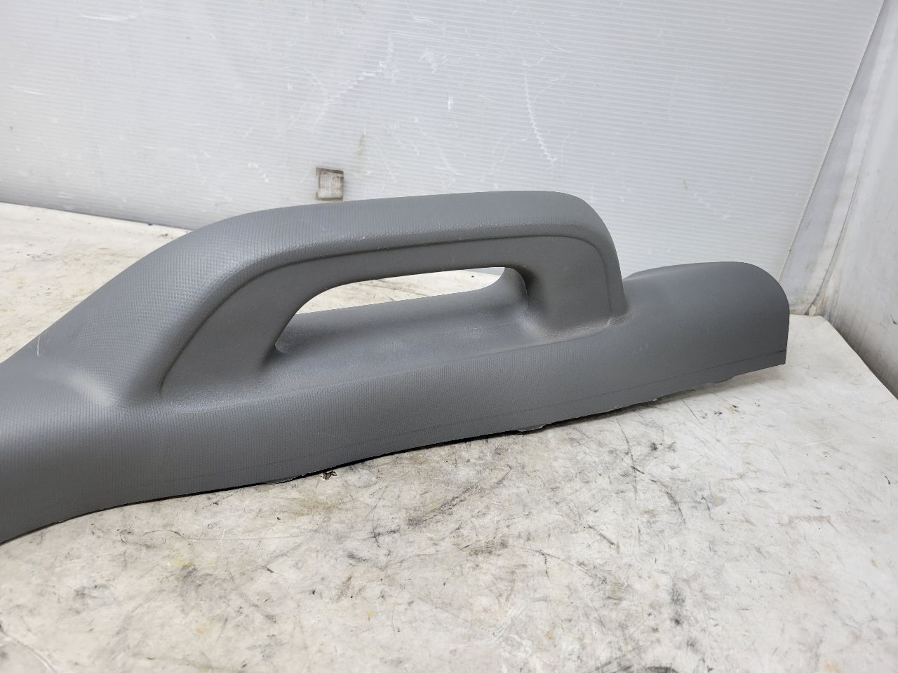 2022 SILVRDO15 INTERIOR A PILLAR TRIM PAIR ASH GREY 32922 - image 7
