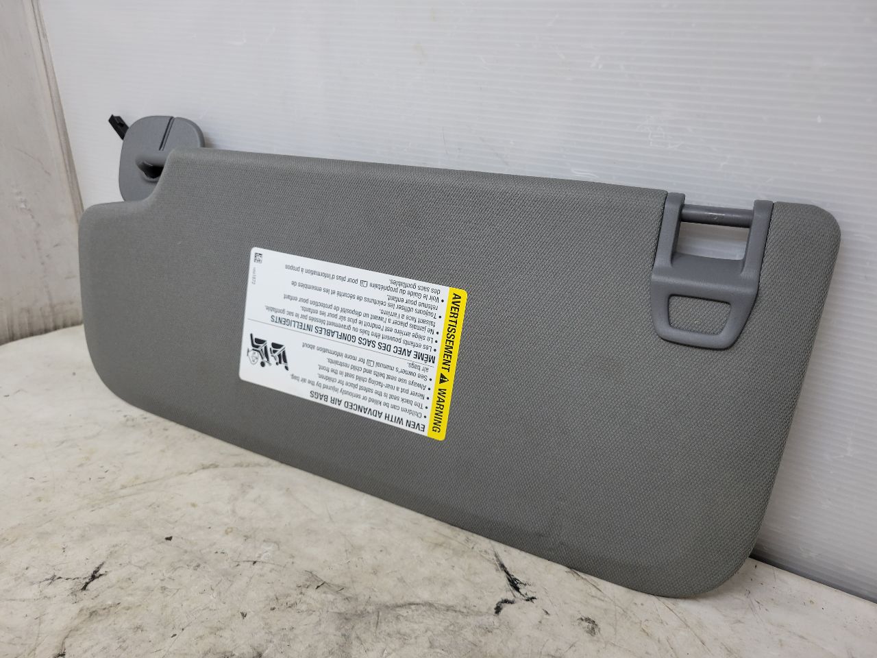 2022 SILVRDO15 RH PASSENGER SUNVISOR DARK ASH GREY 32923 - image 10