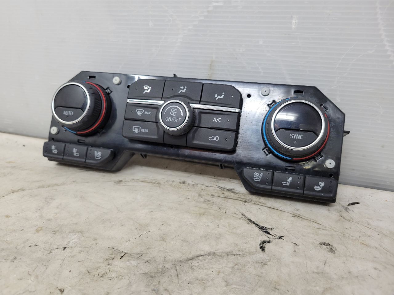 2022 SILVRDO15 CLIMATE CONTROLS HEATER AC 84963889 32932 - image 4