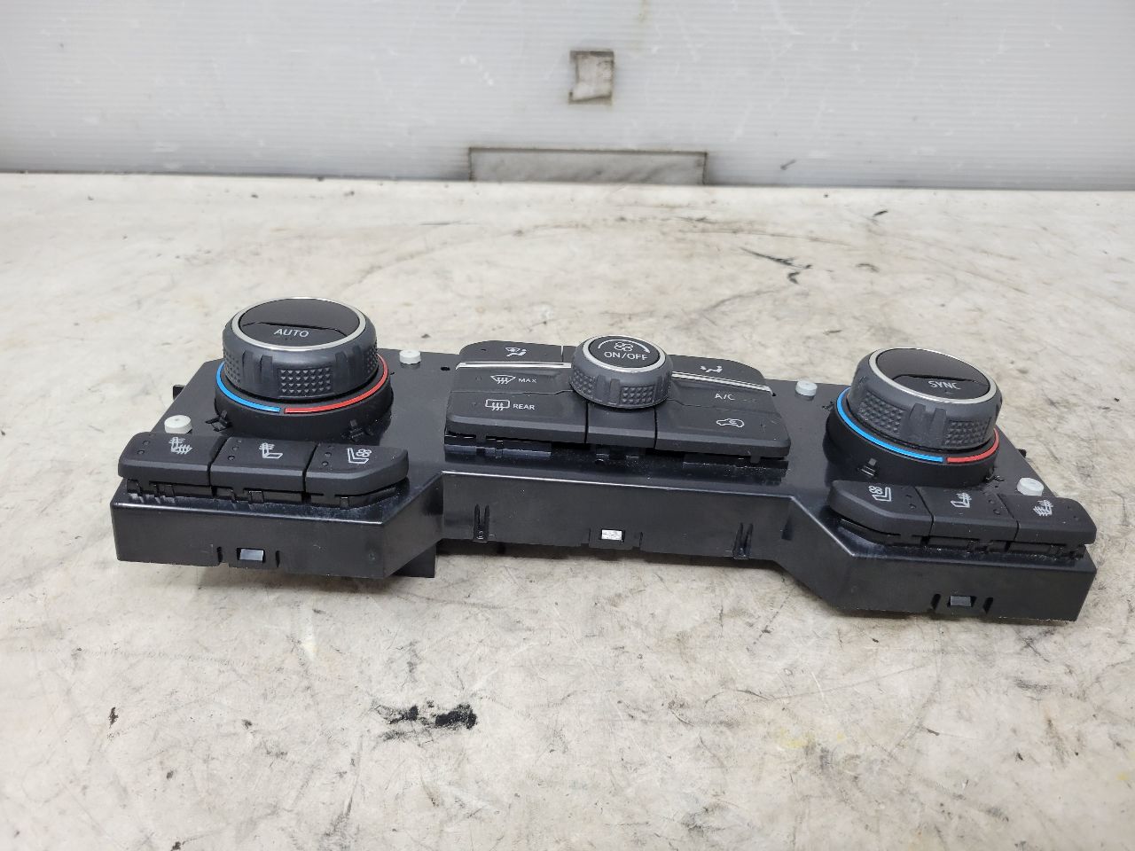 2022 SILVRDO15 CLIMATE CONTROLS HEATER AC 84963889 32932 - image 5