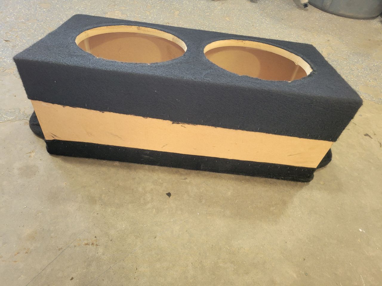 2021 CAMARO REAR TRUNK DUAL 12" SUBWOOFER BOX 32944 - image 5