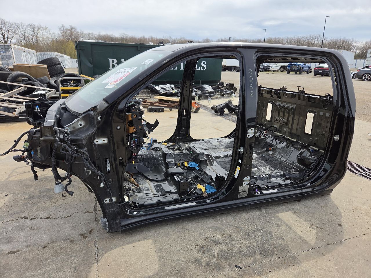 2020 SIERDEN15 CAB NO RAD SUPPORT BLACK GBA 32948 - image 3