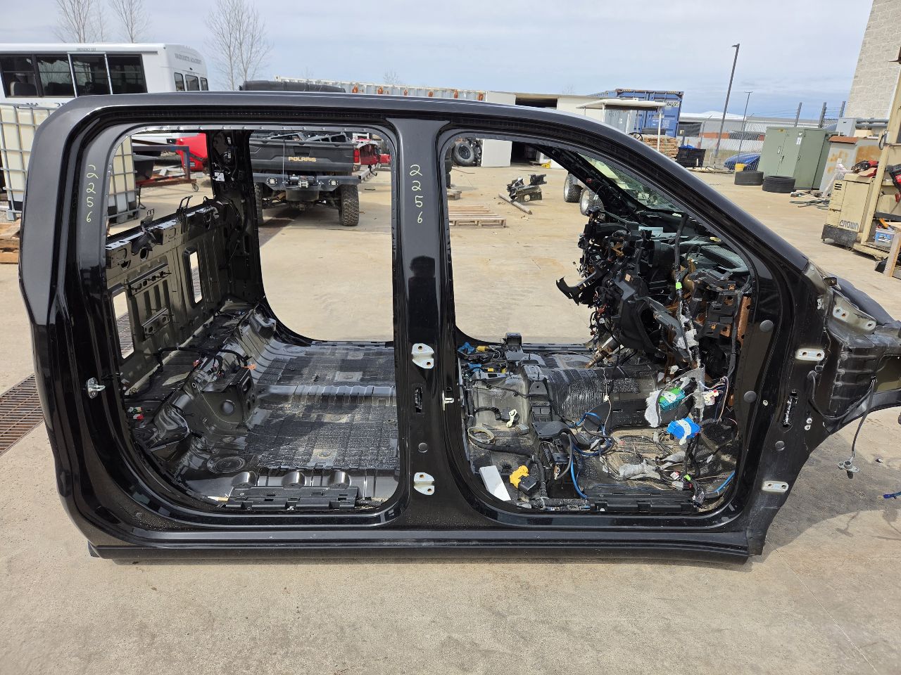 2020 SIERDEN15 CAB NO RAD SUPPORT BLACK GBA 32948 - image 11
