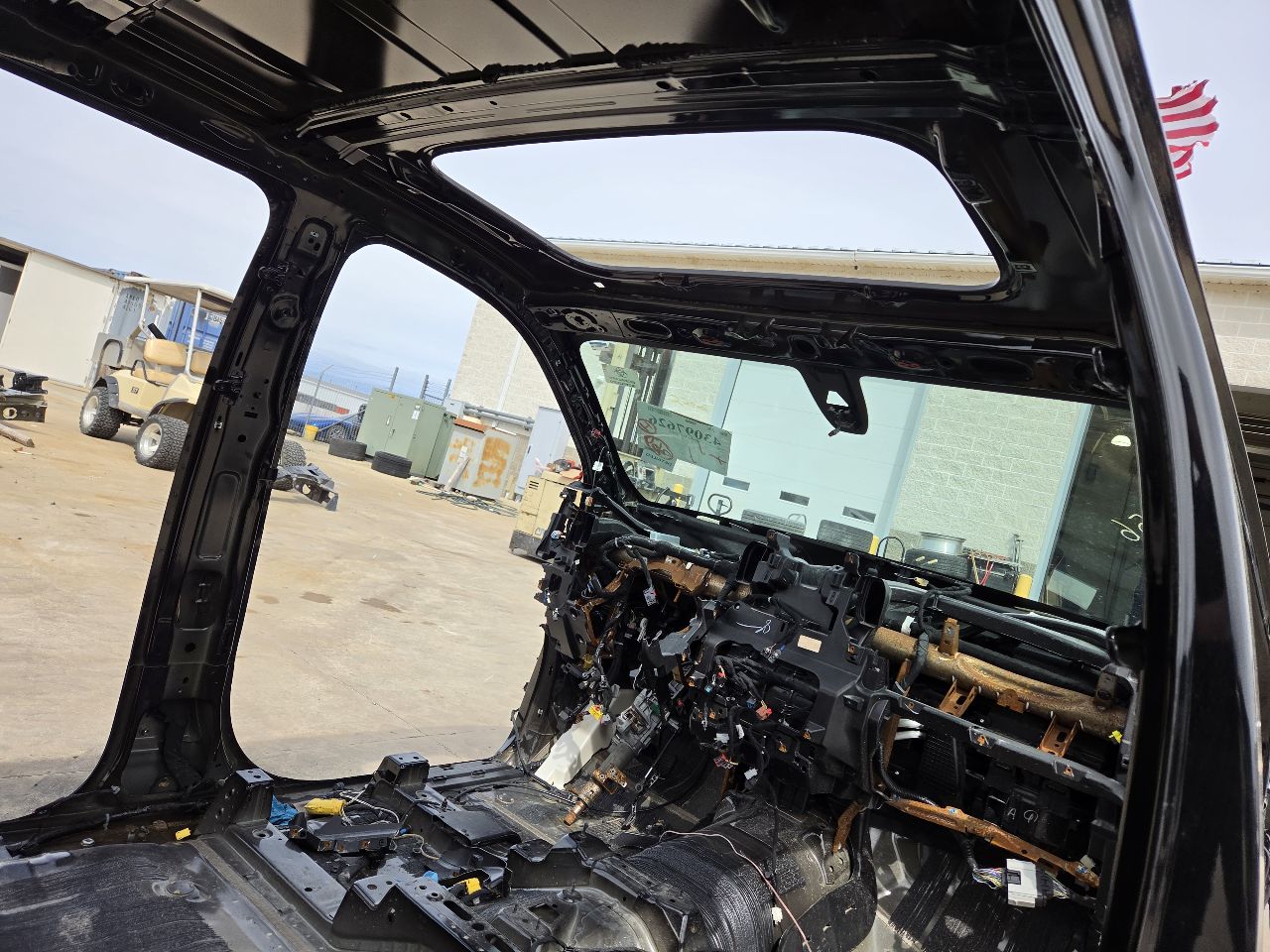 2020 SIERDEN15 CAB NO RAD SUPPORT BLACK GBA 32948 - image 17
