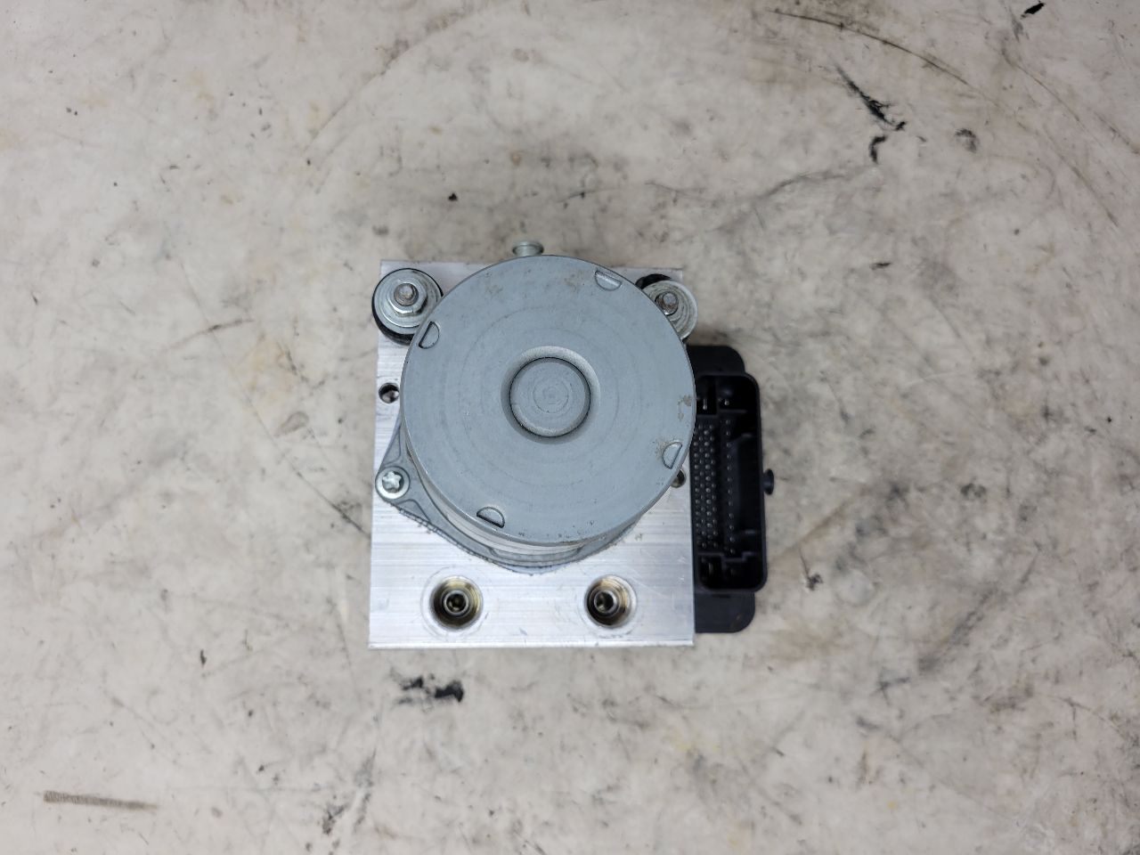 2017 CAMARO ABS BRAKE PUMP & MODULE 48K 84154732 32954 - image 2