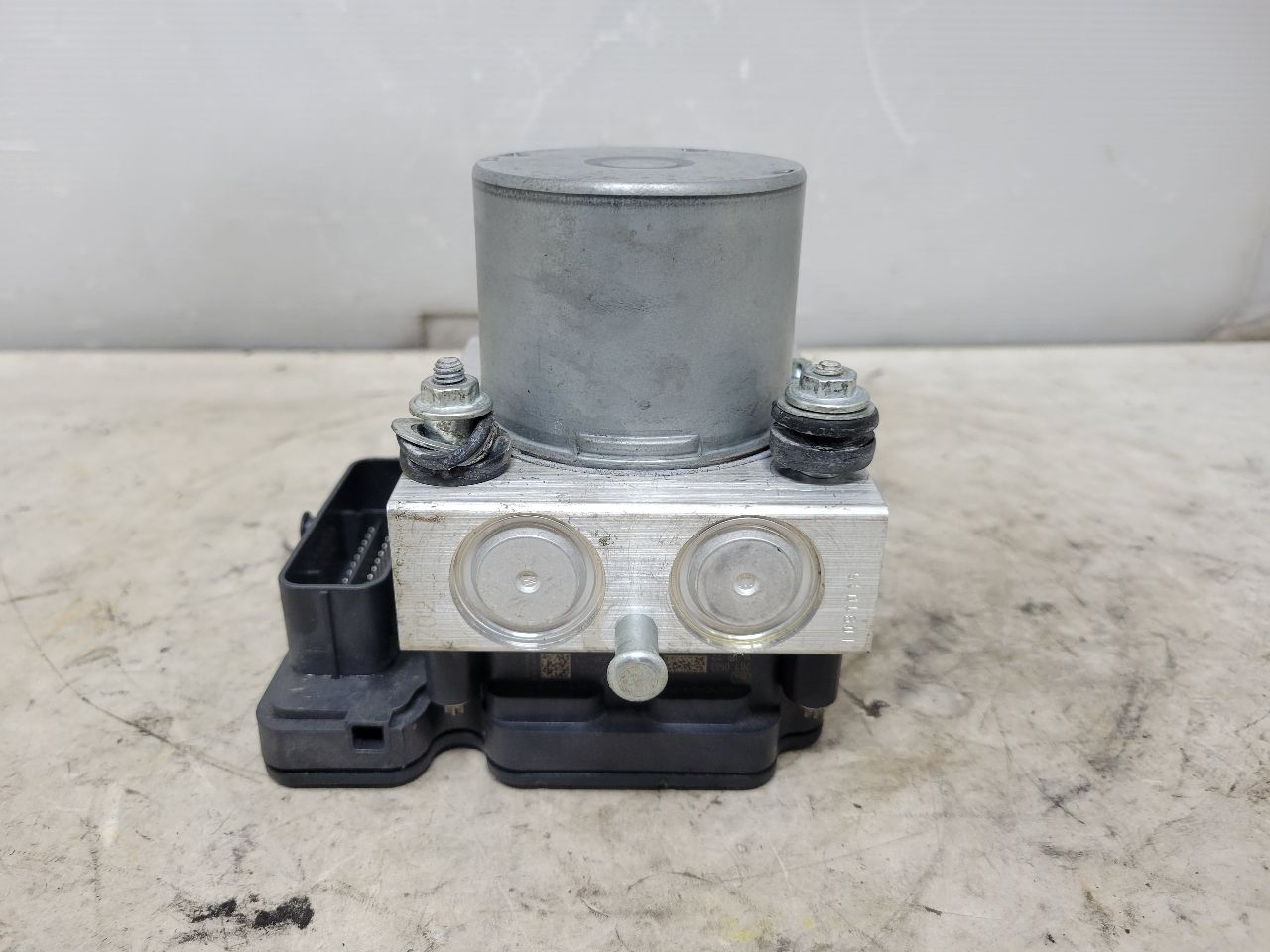 2017 CAMARO ABS BRAKE PUMP & MODULE 48K 84154732 32954 - image 4