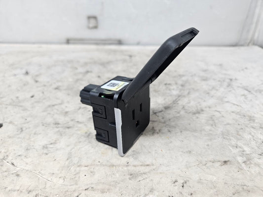 2023 SUBURBN15 HEADLIGHT 4WD TRAILER SWITCH TRIM 32971 - image 1