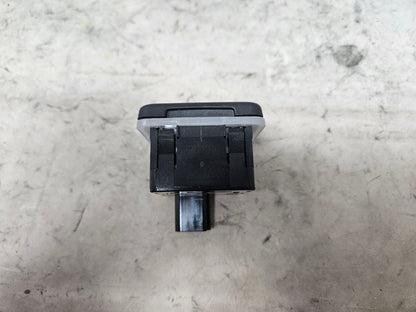 2023 SUBURBN15 HEADLIGHT 4WD TRAILER SWITCH TRIM 32971 - image 8