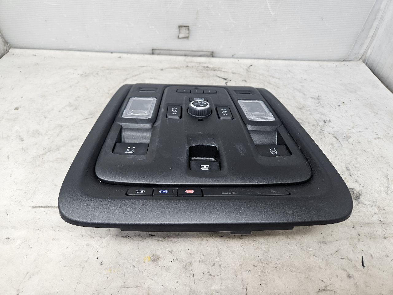 2023 SUBURBN15 OVERHEAD CONSOLE BLACK HOMELINK 32976 - image 5