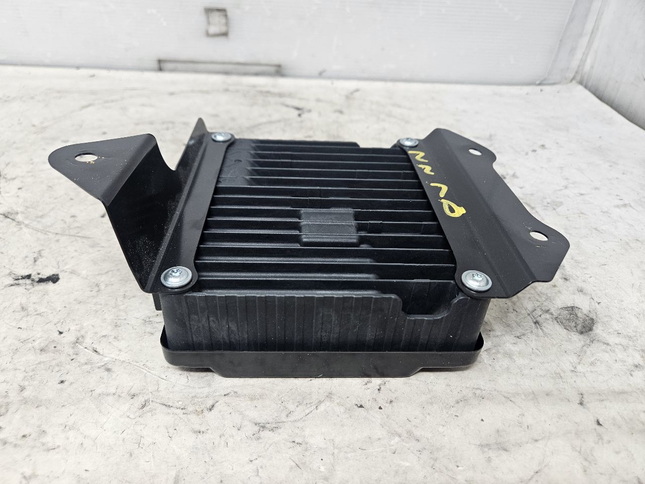 2023 SUBURBN15 AC DC INVERTER MODULE 84981765 32978 - image 8