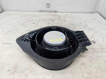 2023 SUBURBN15 REAR DOOR BOSE SPEAKER 86779189 32981 - image 8