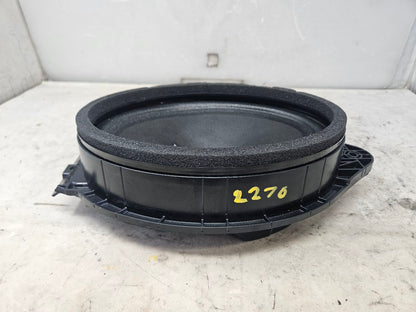 2023 SUBURBN15 REAR DOOR BOSE SPEAKER 86779189 32982 - image 3