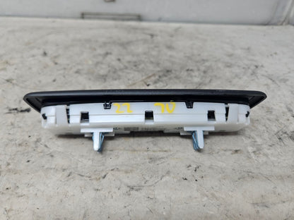 2023 SUBURBN15 DOME LIGHT BLACK TRIM 84874628 32985 - image 5