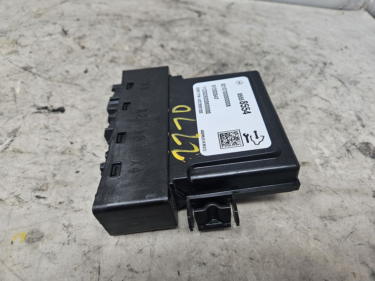 2023 SUBURBN15 POWER LIFTGATE MODULE 85558554 32986 - image 7