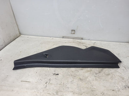 2023 SUBURBN15 RH PASSENGER DASH END CAP 84845759 32988 - image 4