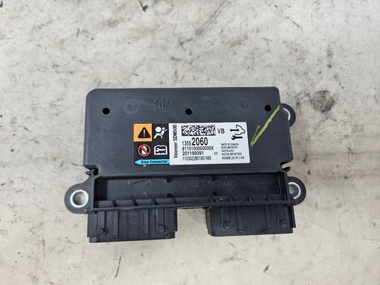 2023 SUBURBN15 OEM CRASH MODULE 13552060 NO CODES 32999 - image 1
