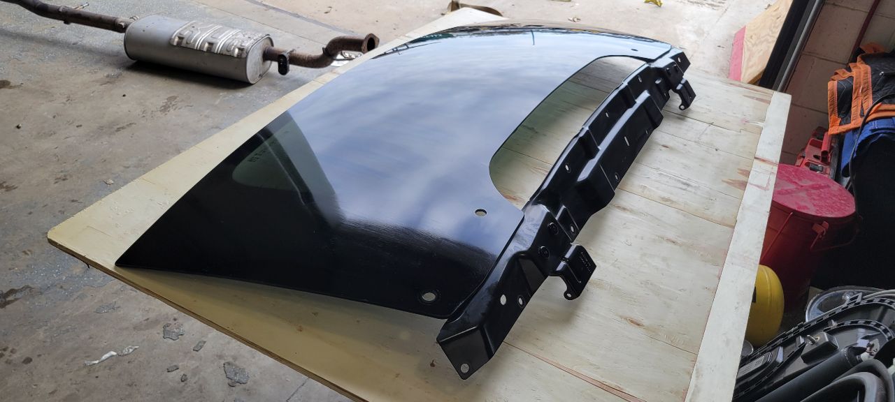 2023 SUBURBN15 OEM REAR BACK GLASS WITH DEFROST 33003 - image 9