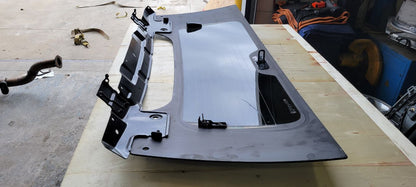 2023 SUBURBN15 OEM REAR BACK GLASS WITH DEFROST 33003 - image 16