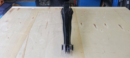 2023 SUBURBN15 REAR LH DRIVER LOWER CONTROL ARM 37K 33009 - image 2