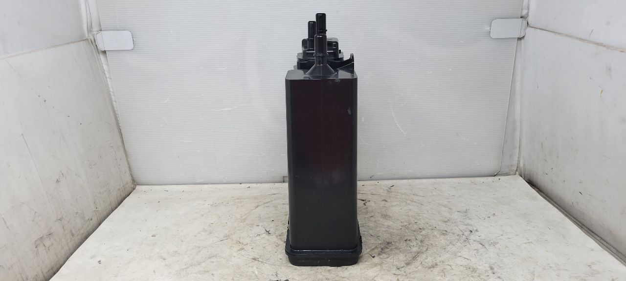2023 SUBURBN15 FUEL VAPOR CANISTER 23337722 37K 33021 - image 2