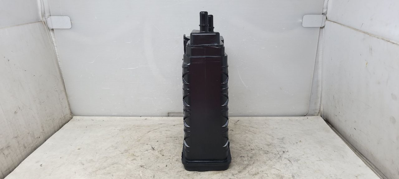 2023 SUBURBN15 FUEL VAPOR CANISTER 23337722 37K 33021 - image 4