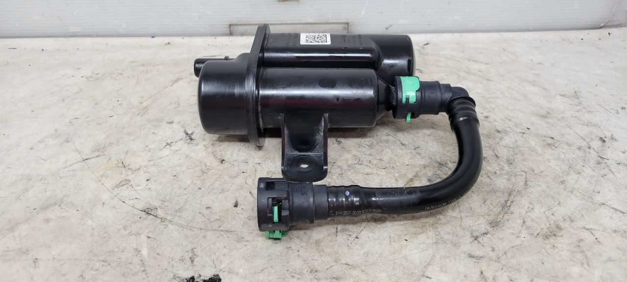 2023 SUBURBN15 AUXILLIARY FUEL VAPOR CANISTER 37K 33022 - image 5