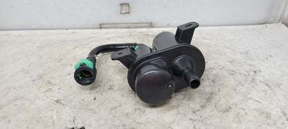 2023 SUBURBN15 AUXILLIARY FUEL VAPOR CANISTER 37K 33022 - image 8