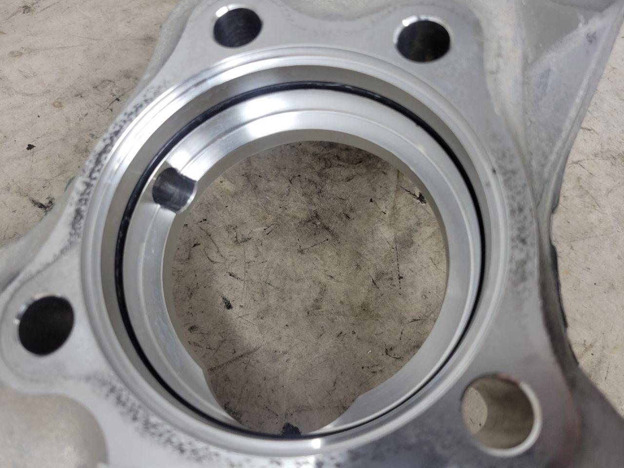 2023 SUBURBN15 LH DRIVER FRONT SPINDLE KNUCKLE 37K 33026 - image 11