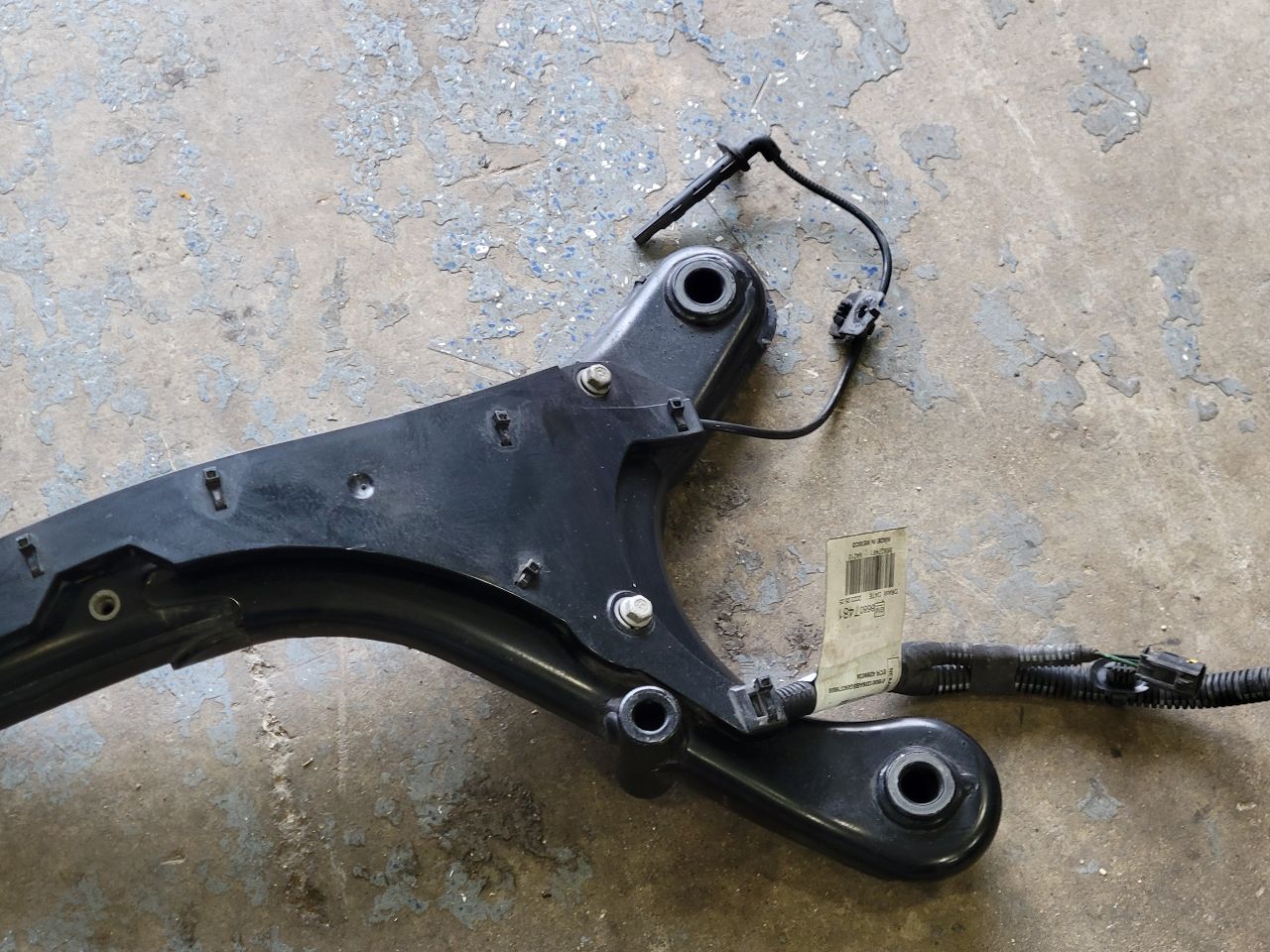 2023 SUBURBN15 LH REAR TRAILING ARM 37K MI 84591014 33028 - image 4