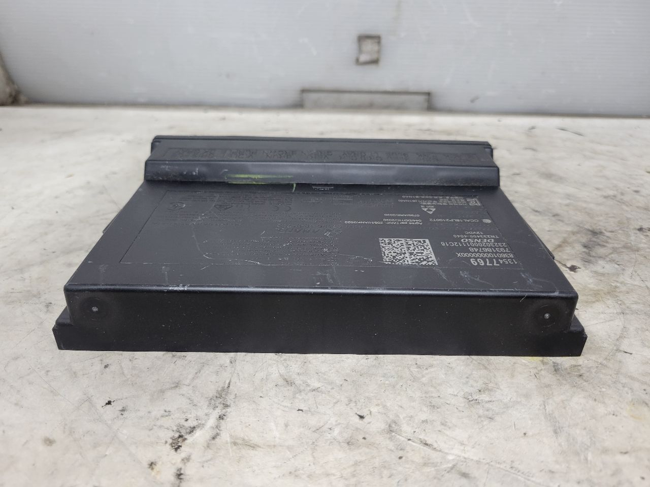 2023 SUBURBN15 BCM BODY CONTROL MODULE 13547769 33032 - image 4