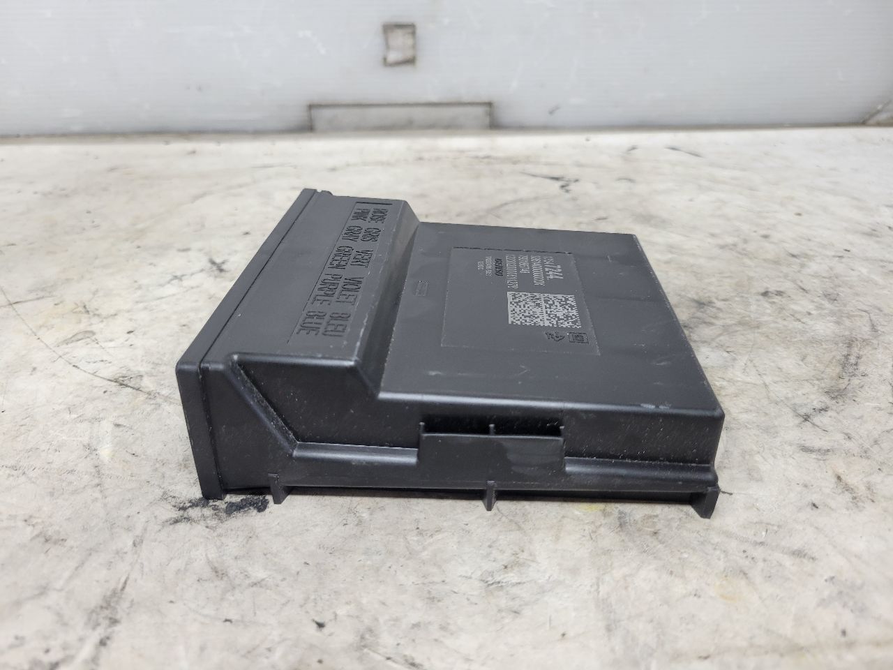 2023 SUBURBN15 THEFT DETERRENT MODULE 13547244 33033 - image 3
