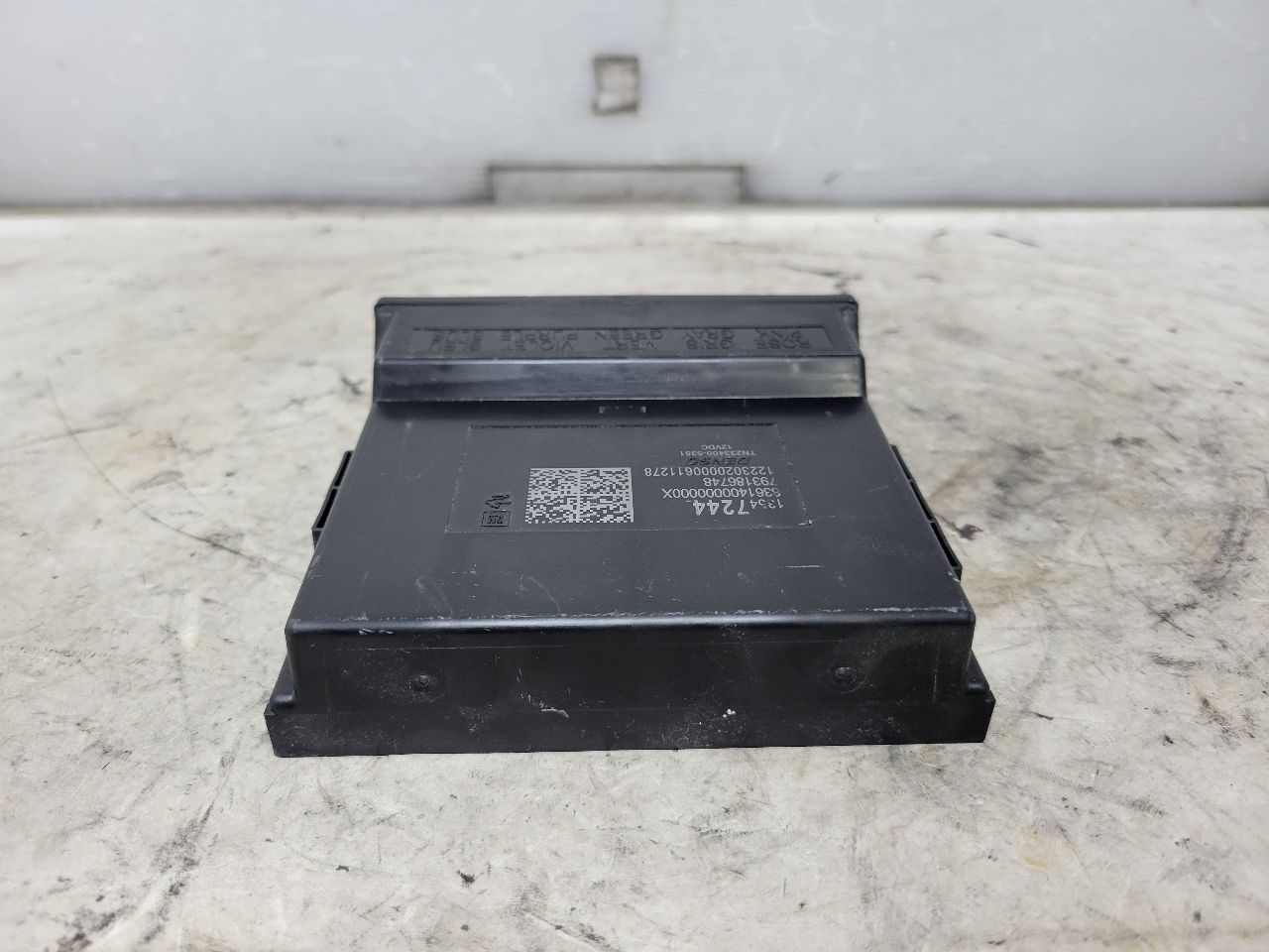 2023 SUBURBN15 THEFT DETERRENT MODULE 13547244 33033 - image 4