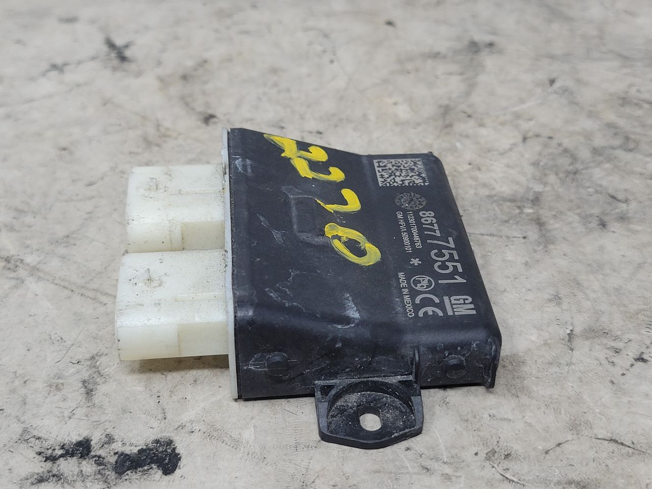 2023 SUBURBN15 HANDS FREE MODULE 86777551 33036 - image 3