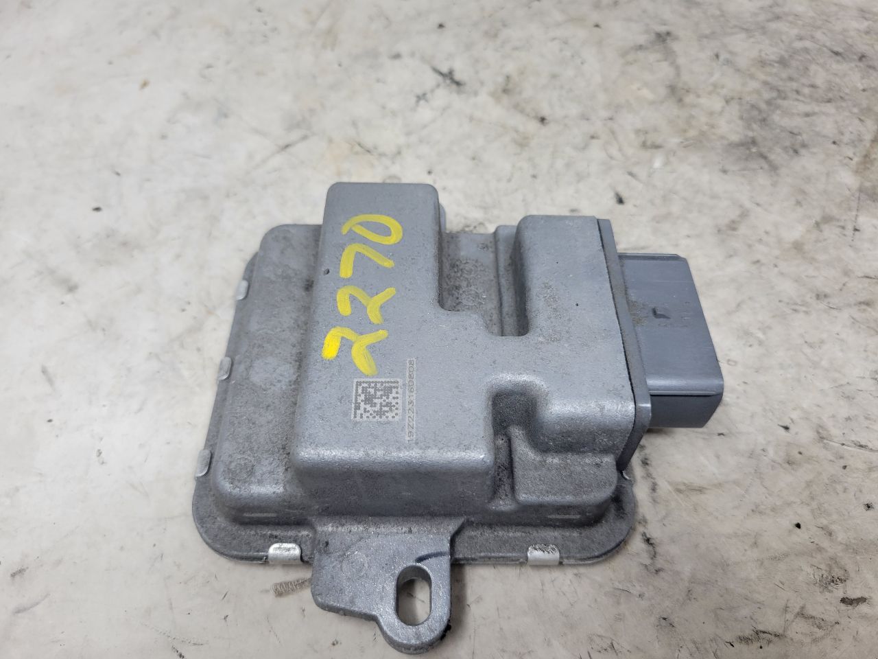 2023 SUBURBN15 TRAILER BRAKE MODULE 84857588 33037 - image 6