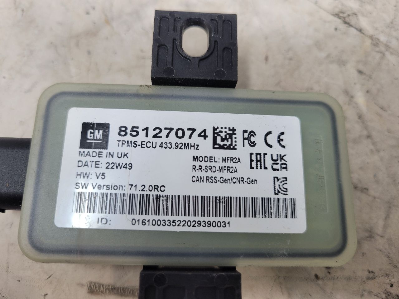 2023 SUBURBN15 TPMS TIRE PRESSURE MODULE 85127074 33038 - image 8