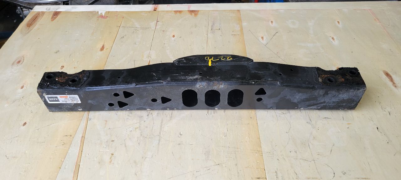 2023 SUBURBN15 2WD TRANSMISSION CROSSMEMBER 33043 - image 4