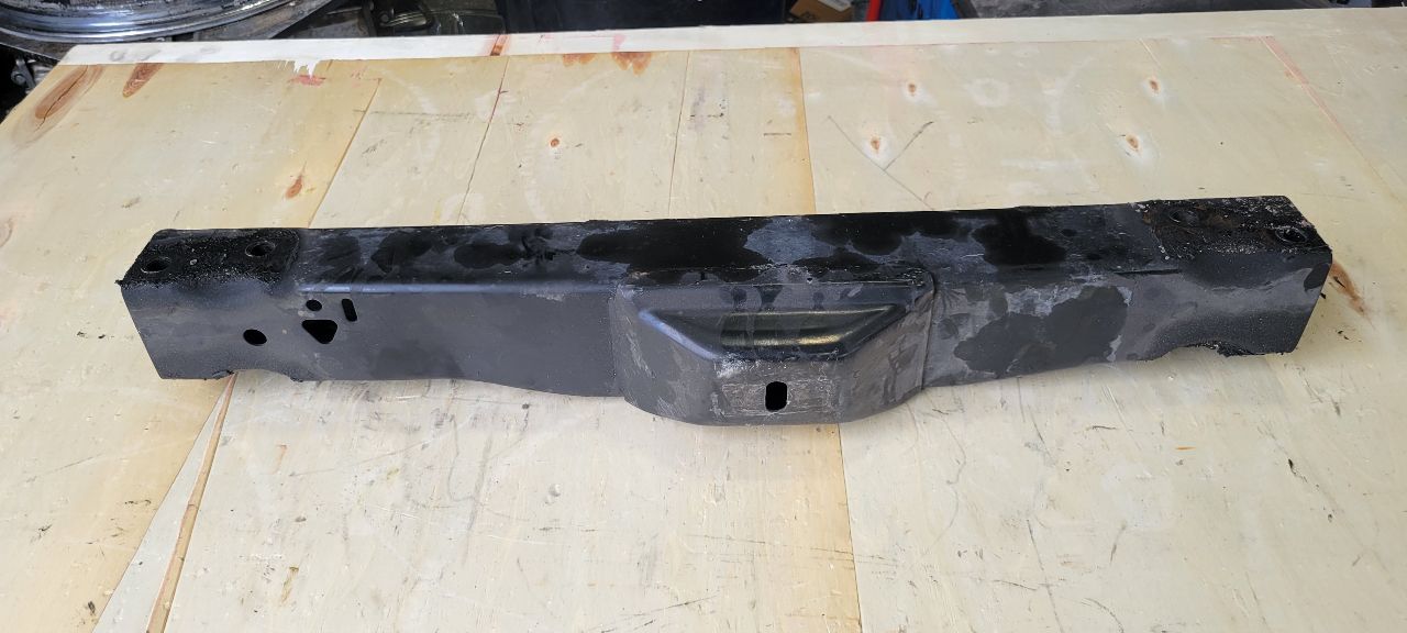 2023 SUBURBN15 2WD TRANSMISSION CROSSMEMBER 33043 - image 6