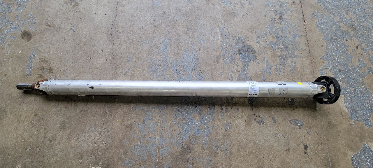 2023 SUBURBN15 REAR DRIVE SHAFT ACFN 84997911 37K 33053 - image 5