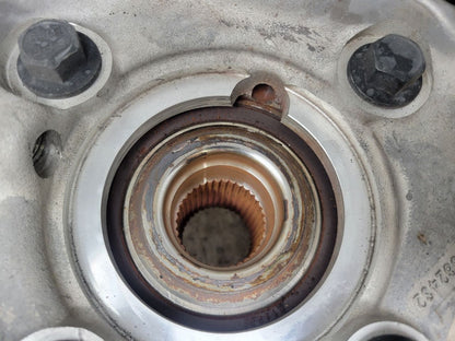 2023 SUBURBN15 LH REAR SPINDLE KNUCKLE W/HUB 37K 33054 - image 13