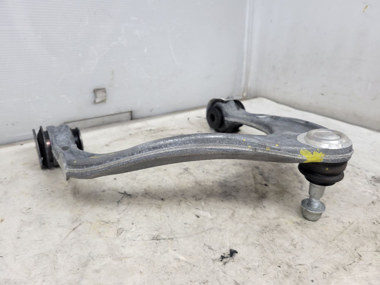 2023 SUBURBN15 LH FRONT UPPER CONTROL ARM 37K MI 33058 - image 4