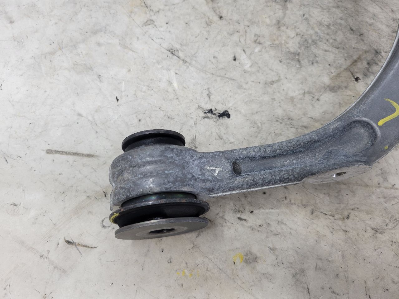 2023 SUBURBN15 LH FRONT UPPER CONTROL ARM 37K MI 33058 - image 5