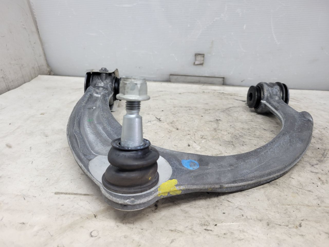 2023 SUBURBN15 LH FRONT UPPER CONTROL ARM 37K MI 33058 - image 9