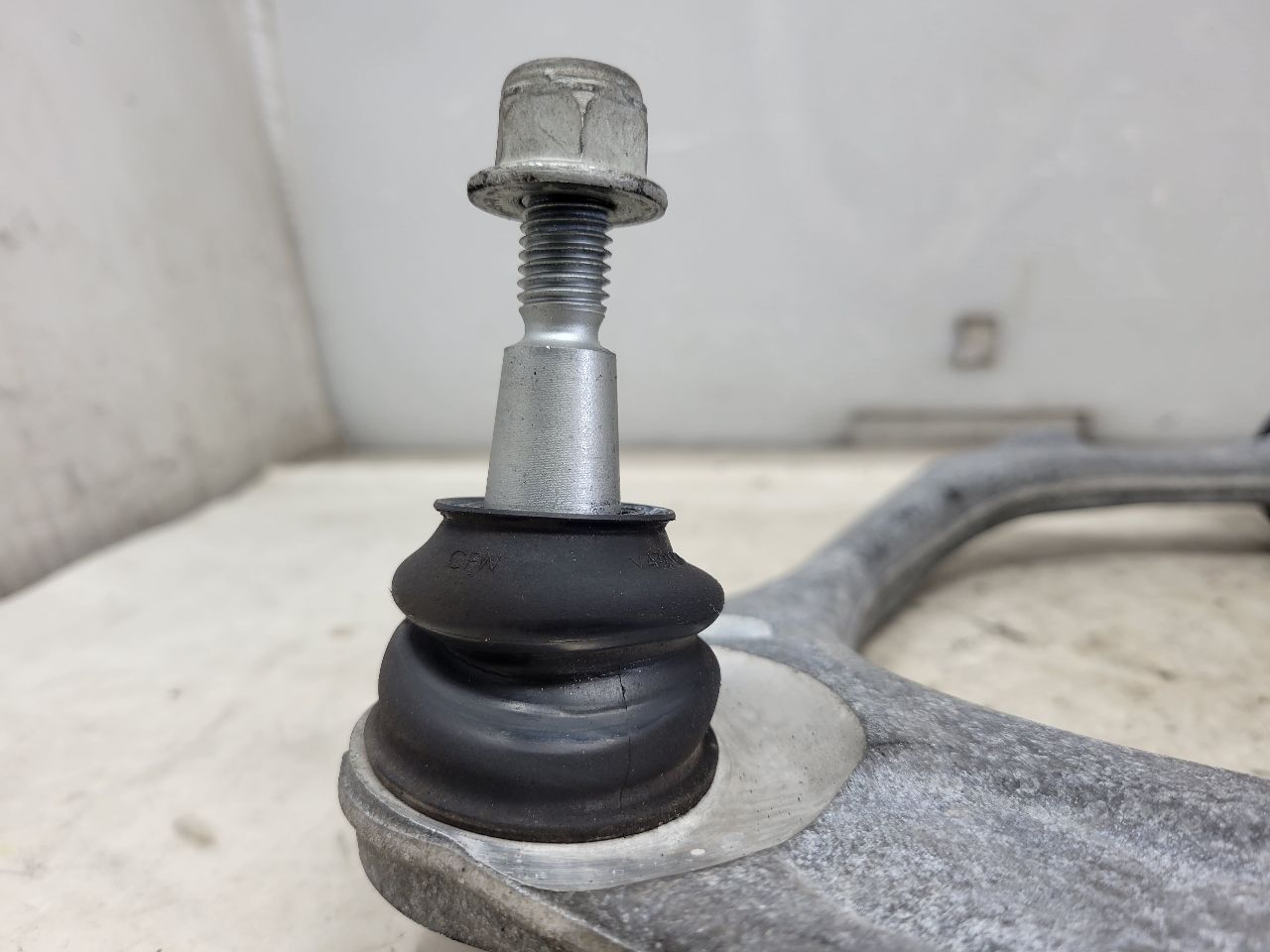 2023 SUBURBN15 RH FRONT UPPER CONTROL ARM 37K MI 33059 - image 7