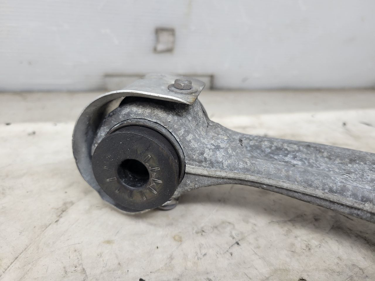 2023 SUBURBN15 RH FRONT UPPER CONTROL ARM 37K MI 33059 - image 8