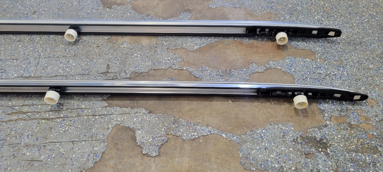 2023 SUBURBN15 OEM LUGGAGE ROOF RACK RAILS PAIR 33060 - image 17