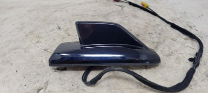 2023 SUBURBN15 SHARK FIN ANTENNA BLUE GLU 85155421 33062 - image 4