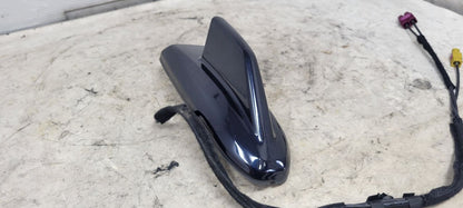 2023 SUBURBN15 SHARK FIN ANTENNA BLUE GLU 85155421 33062 - image 5